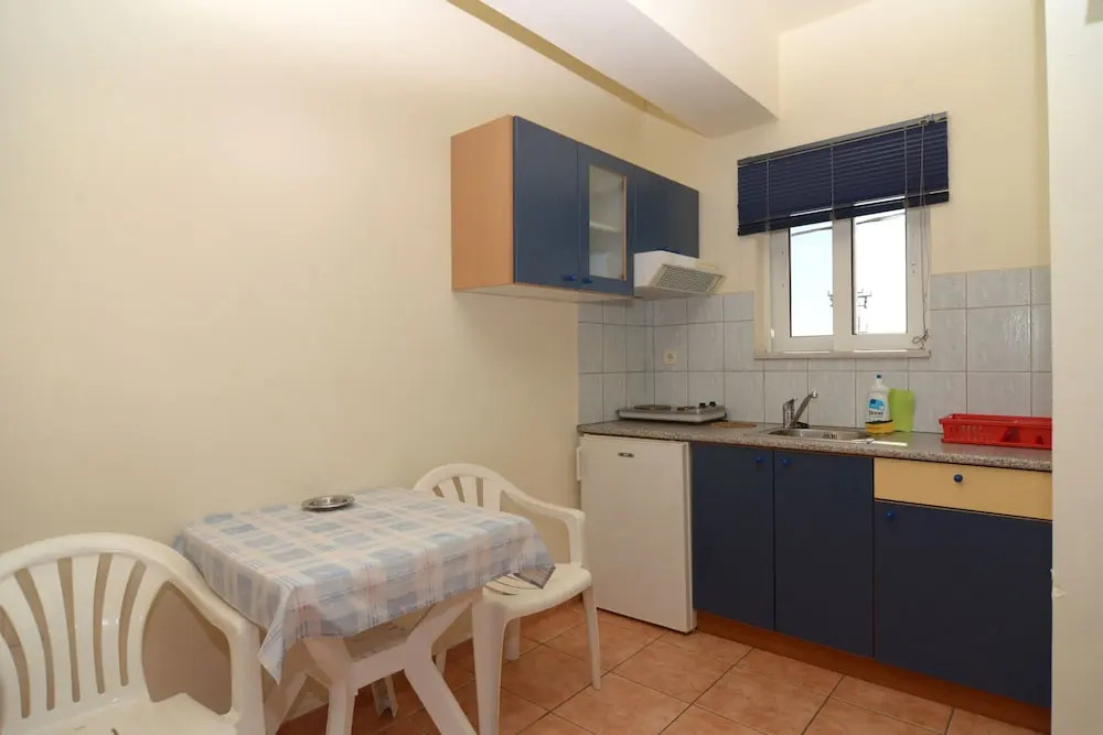 Katerina Rooms Agii Apostoloi