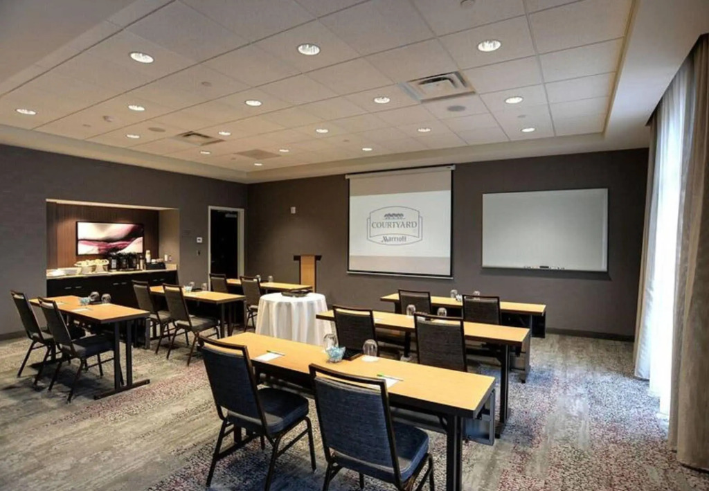 Courtyard by Marriott Columbus OSU
