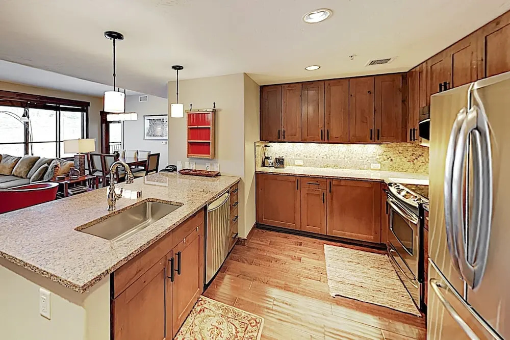 New Listing! Upscale Ski At Trailhead Lodge 3 Bedroom Condo