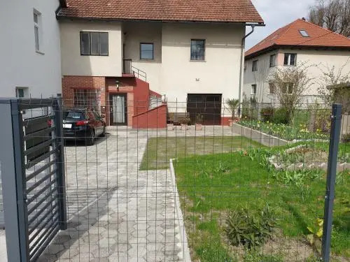 Sašo Rooms & Apartments