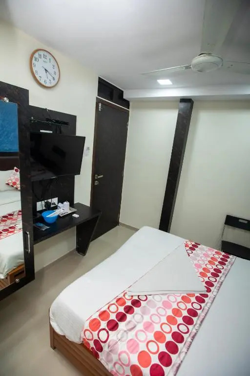 Hotel J D Residency