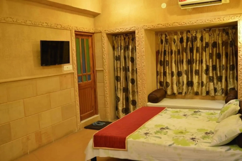 Hotel Jessulkot
