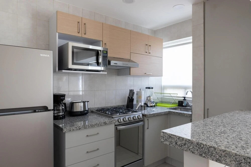 1 BR Apt Perfect for Digital Nomads