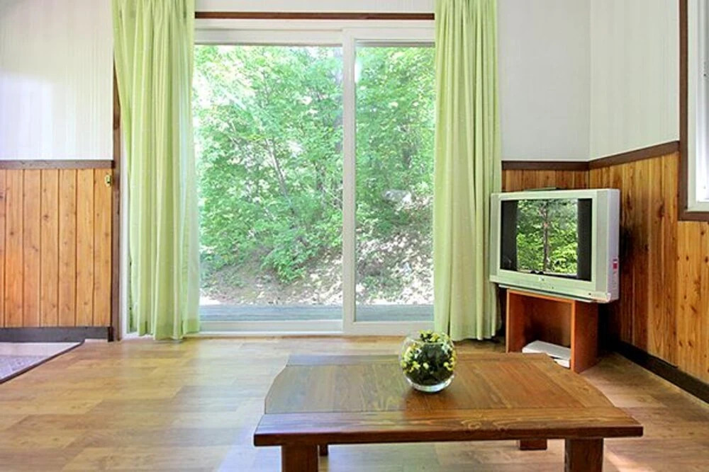 Yangyang Forest Home Pension