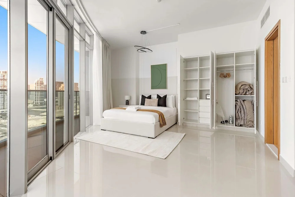 Silkhaus Spacious 2bdr Stay in Julphar Tower