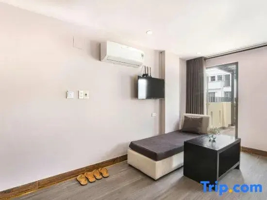 SAM Hotel and Apartment Danang - 150m to the beach & 200m to An Thuong area