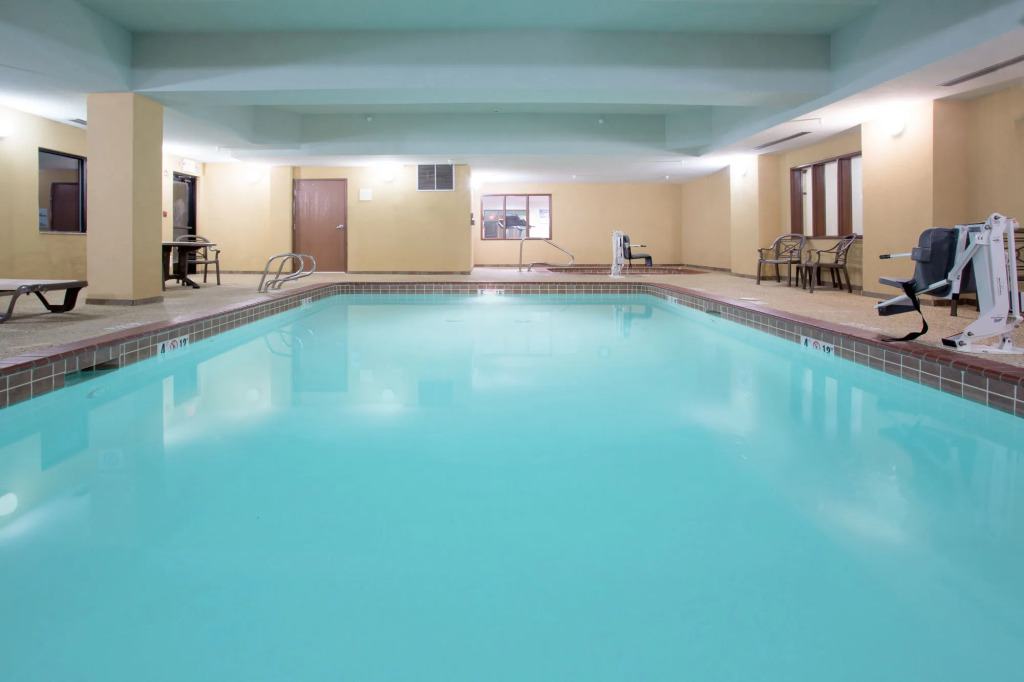 Holiday Inn Express Hotel & Suites Las Vegas NM by IHG