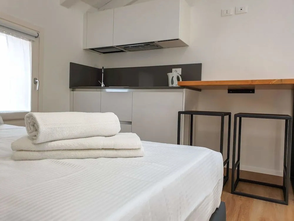 Borgo di Ponte Holiday Apartments & Rooms