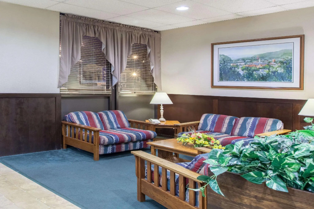 Rodeway Inn Little Falls