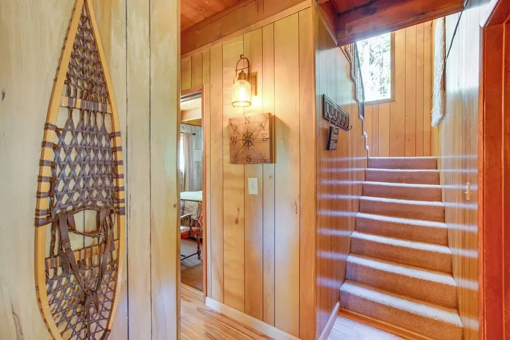 10 Mi to Ski Slopes: South Lake Tahoe Home