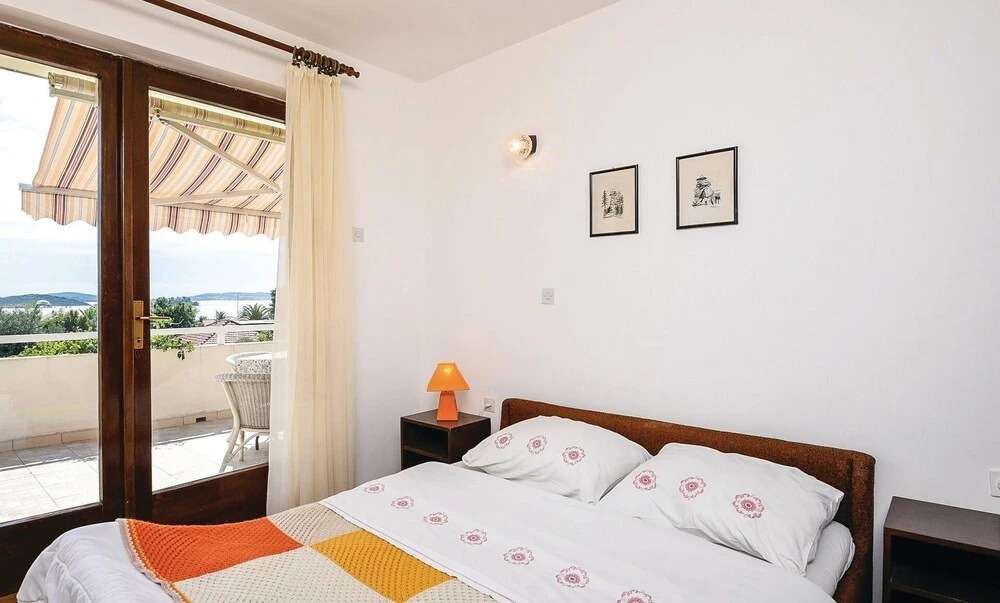 Awesome Home in Orebic With Wifi and 5 Bedrooms