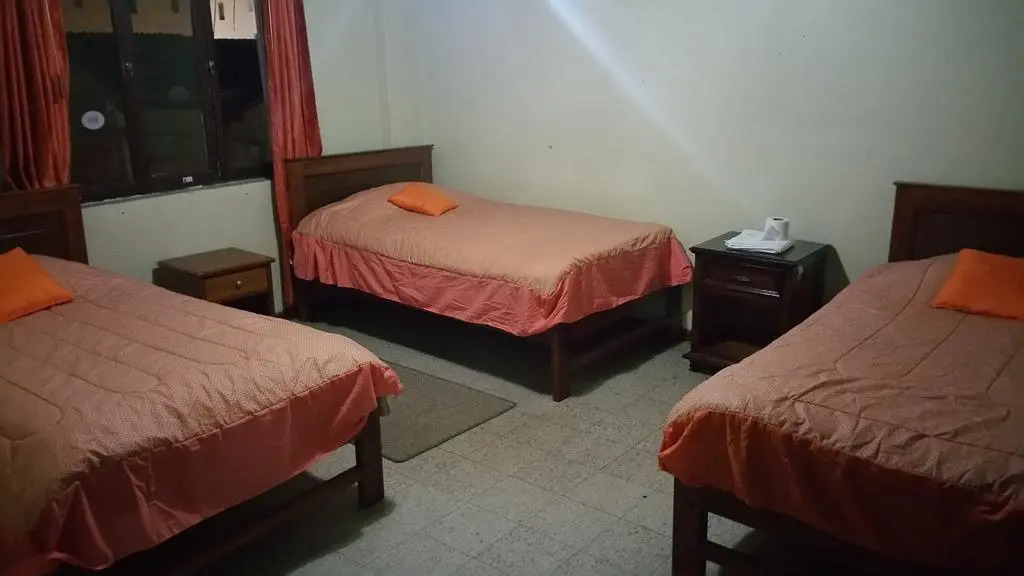 Hostal Montufar