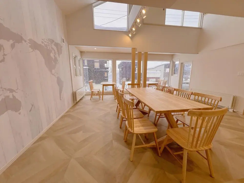 Snowball Hostel