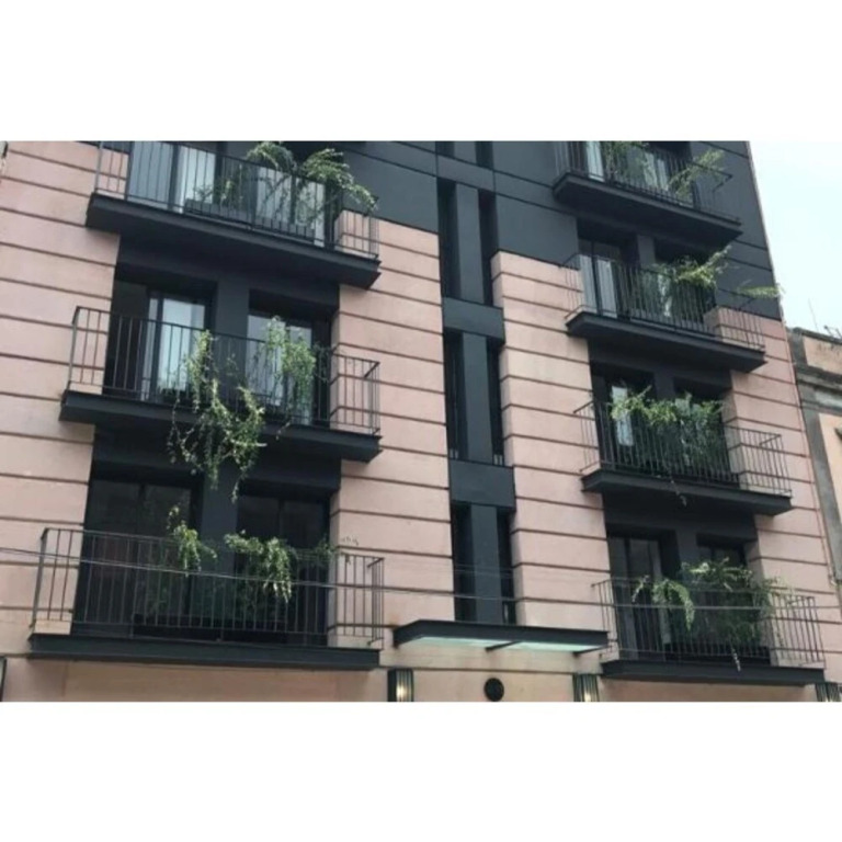Downtown Beauty Brand New 1 BD