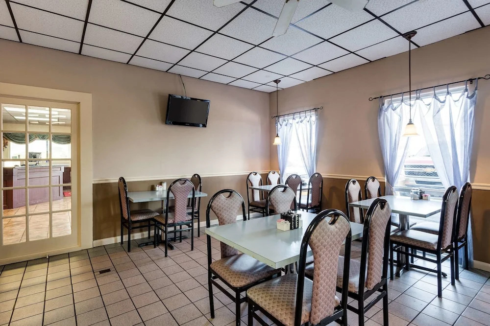 Rodeway Inn