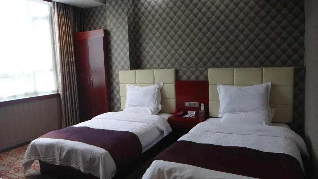 Xianfeng Jintian Holiday Inn