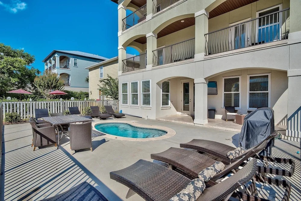 Destination Fun 9 Bedroom Holiday Home by Five Star Properties