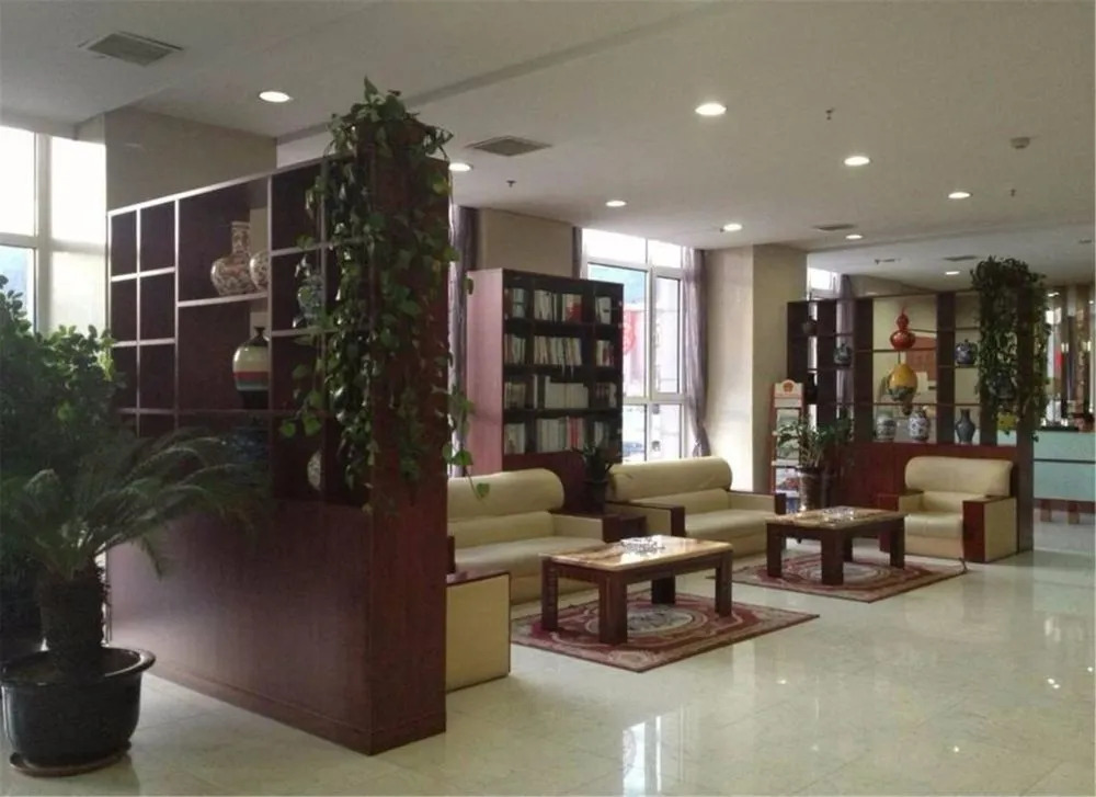 Intercity Hotel