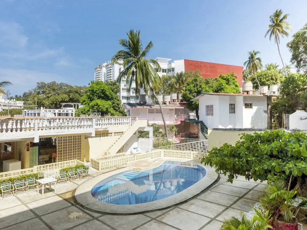 OYO Hotel Camelinas