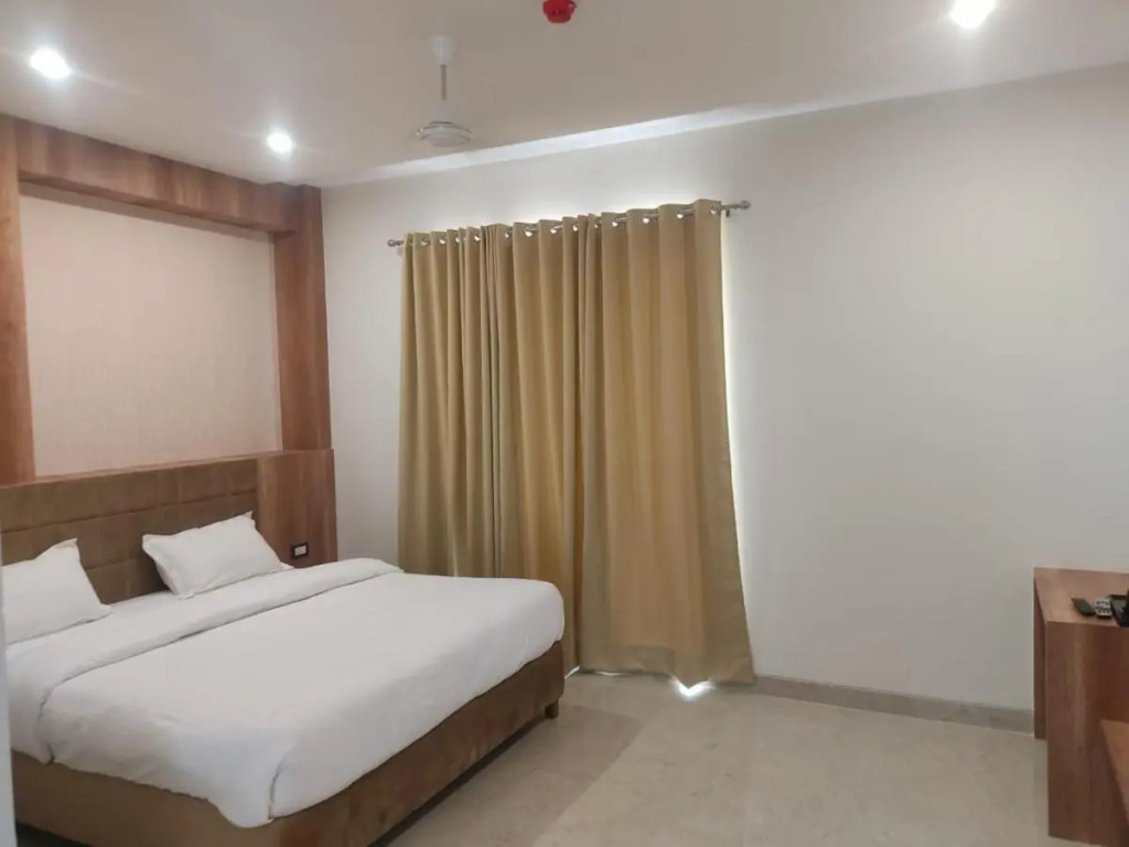 The Nawab'S Hotel