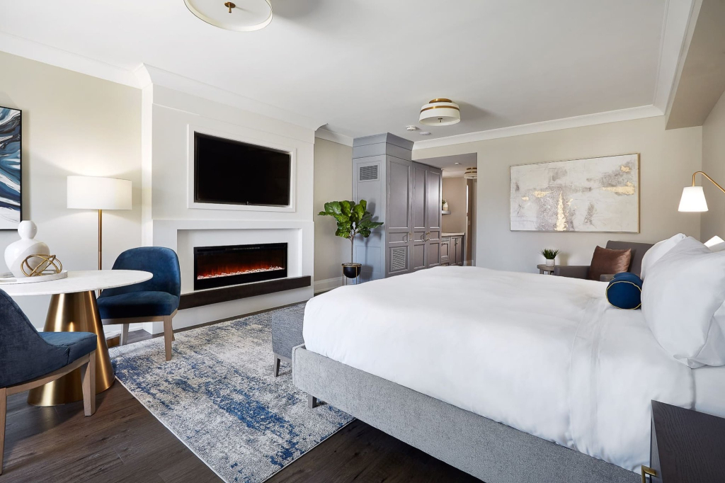 124 on Queen Hotel & Spa