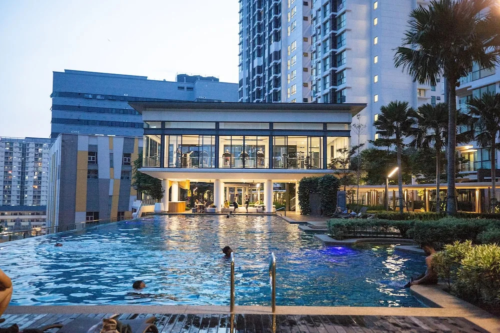Velocity KL By PSM Luxury Suites