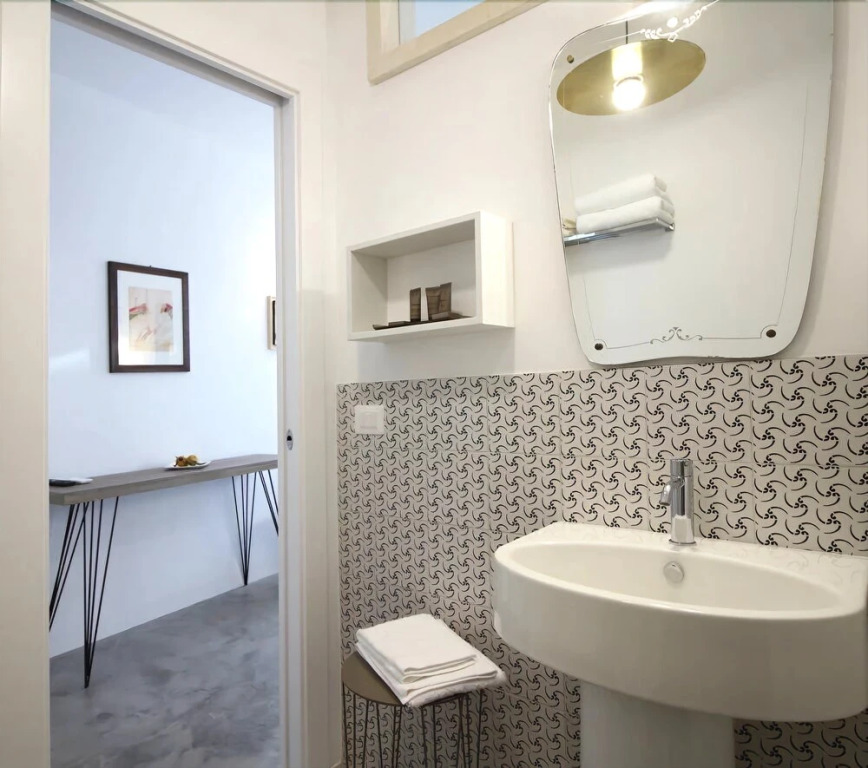 Ntia Rooms