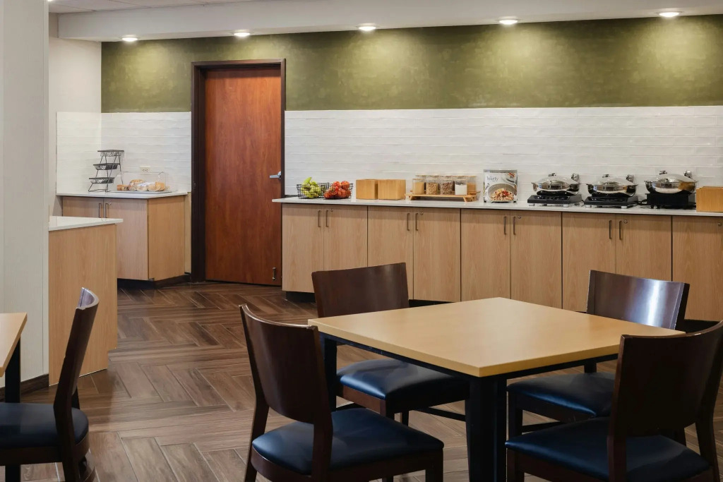 Fairfield Inn and Suites by Marriott Fort Wayne