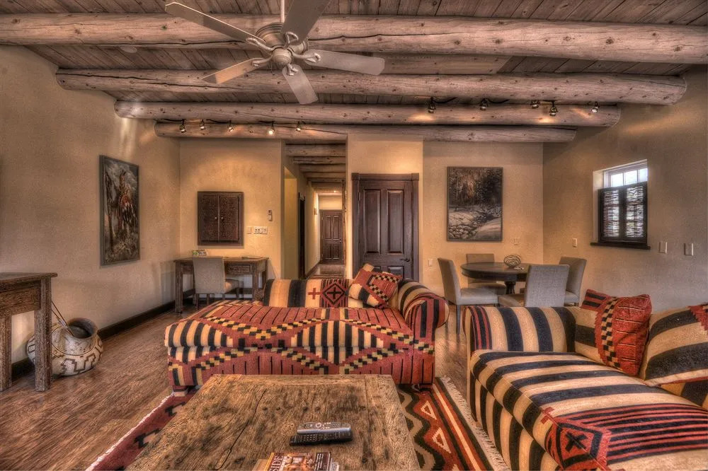 Inn at Vanessie