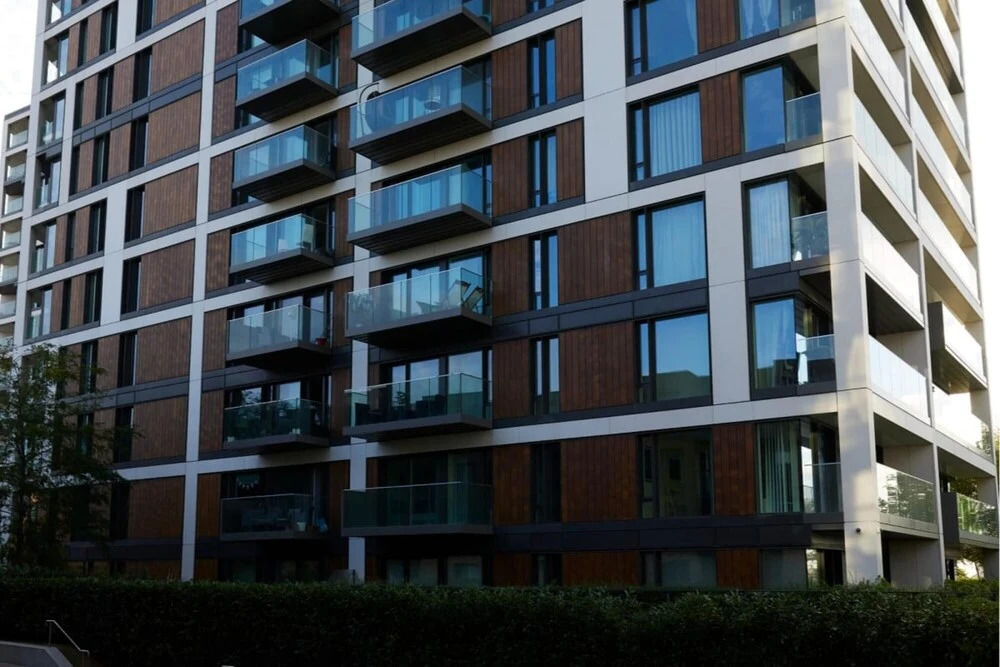 The River Thames Wonder - Tempting 2bdr Flat With Balcony
