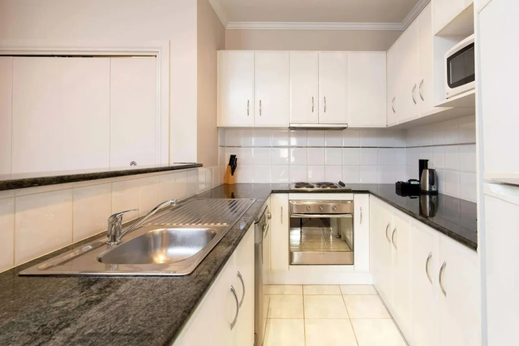 Frome Apartments