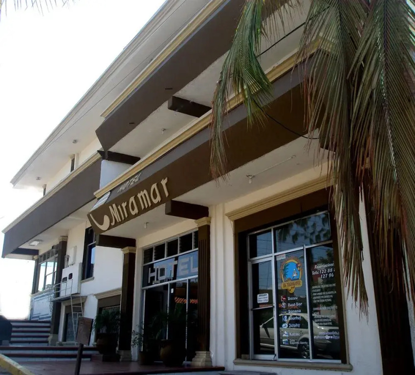 Hotel Miramar - La Paz