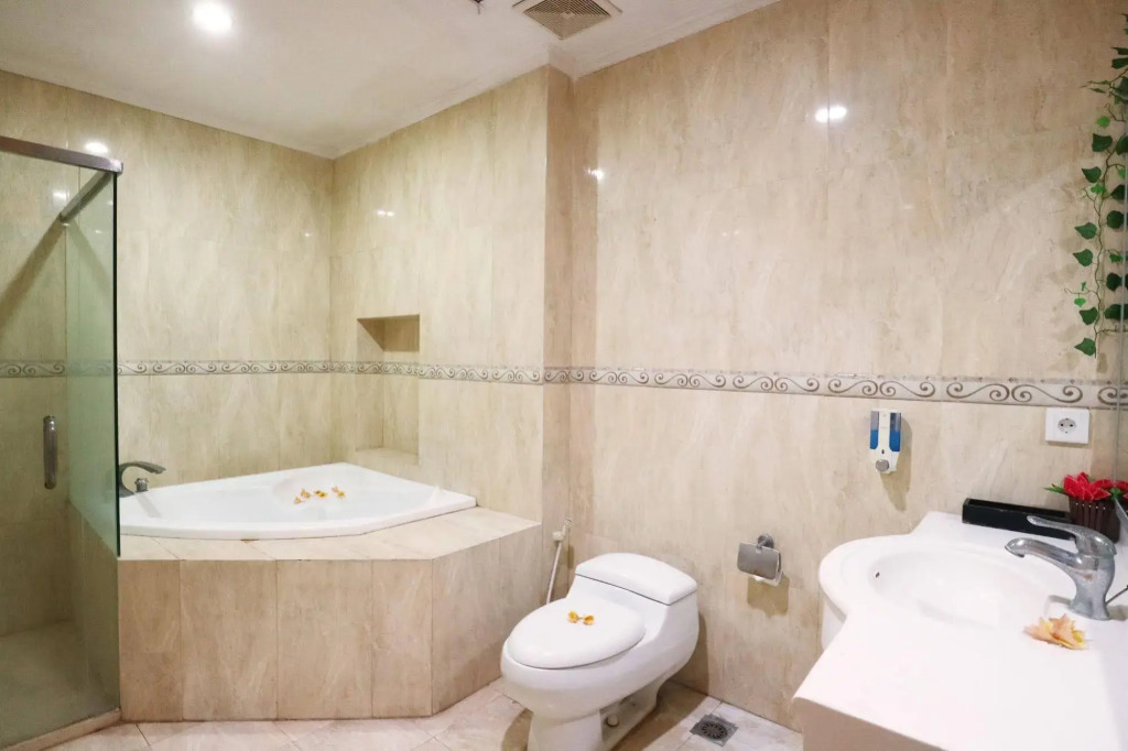 Bali Paradise City Hotel