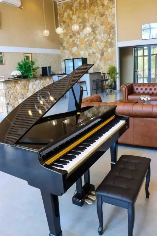 Savanna68 Hotel
