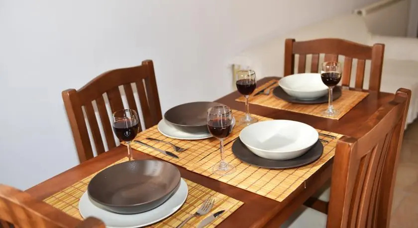 Lefteris Houses