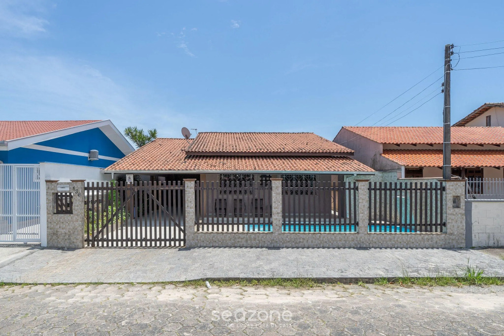 Casa com piscina