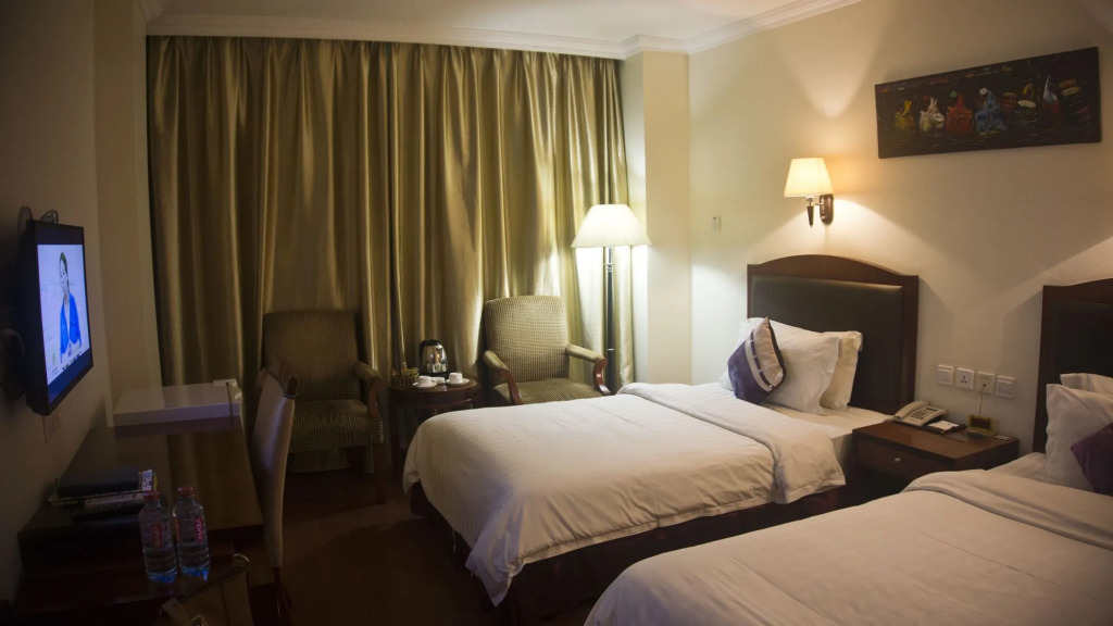 GS Plaza Hotel