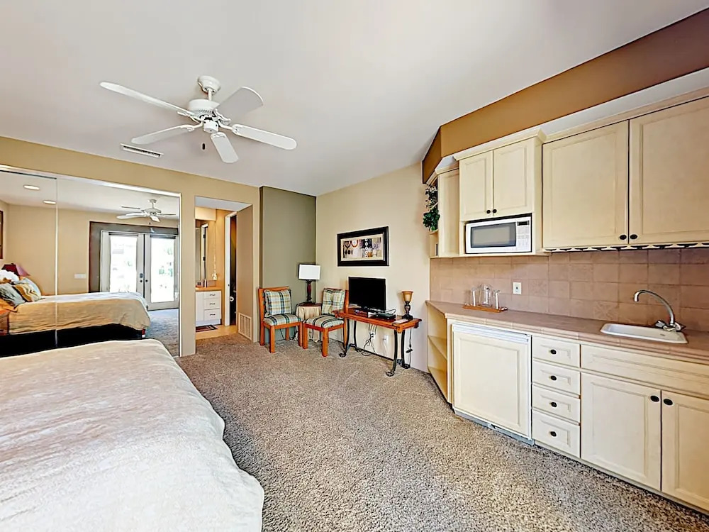 New Listing! Golf Lover’S Dream W/ Pool & Casita Home