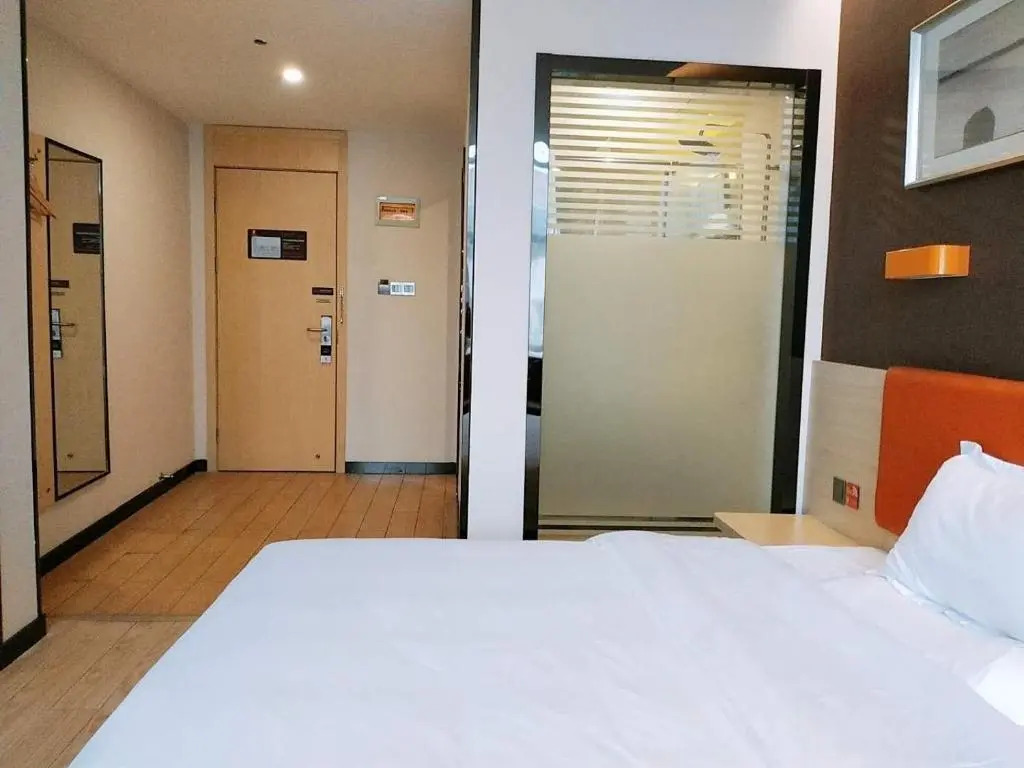 7Days Premium Nanchang Liantang Yingbin Middle Avenue Xiaolan Industrial Park Branch
