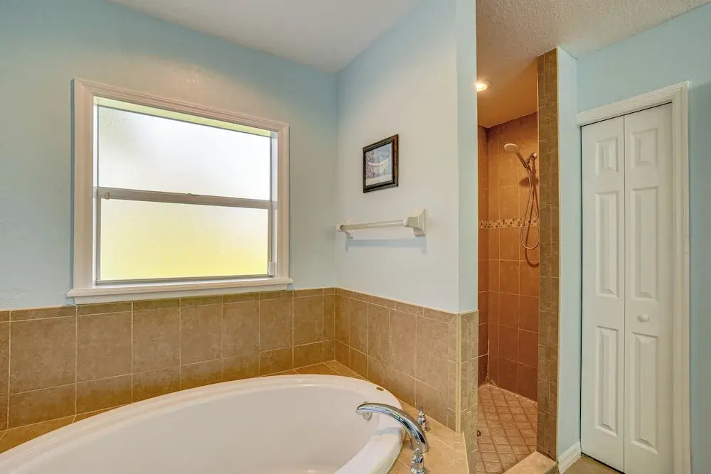 Port Charlotte Oasis w/ Boat Dock: Relax Poolside!