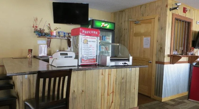 Gold Country Inn