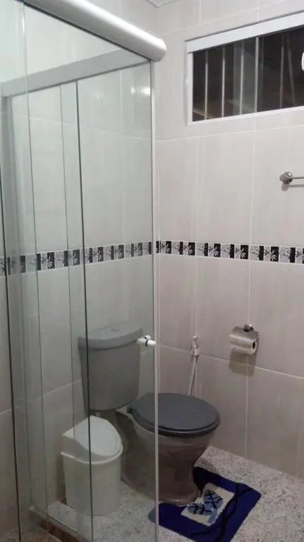 Imperdível ! Achei casa temporada Cabo Frio c piscina próximo Praia do Forte, faça seu orçamento para 6 a 10 Pessoas