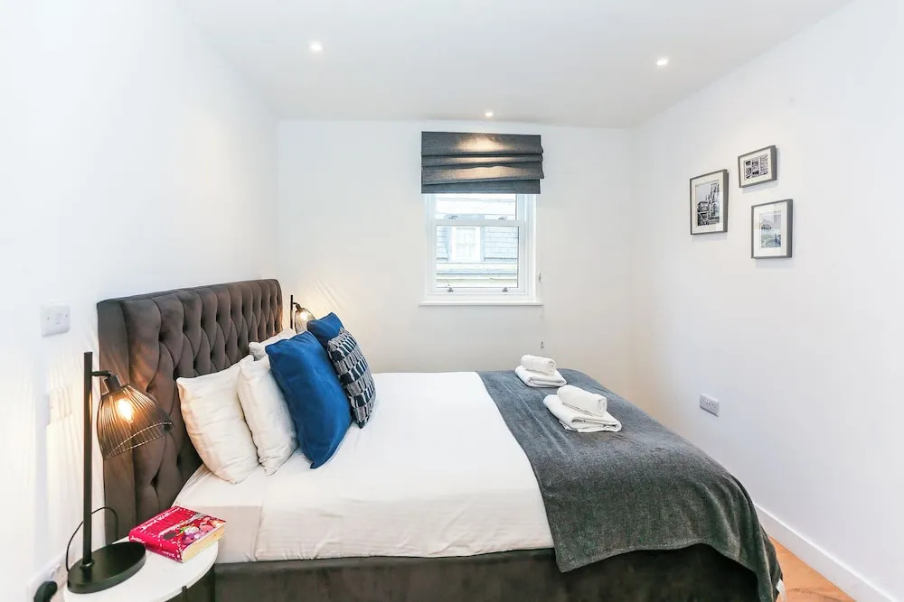 Chapel - Central Studio Apartment