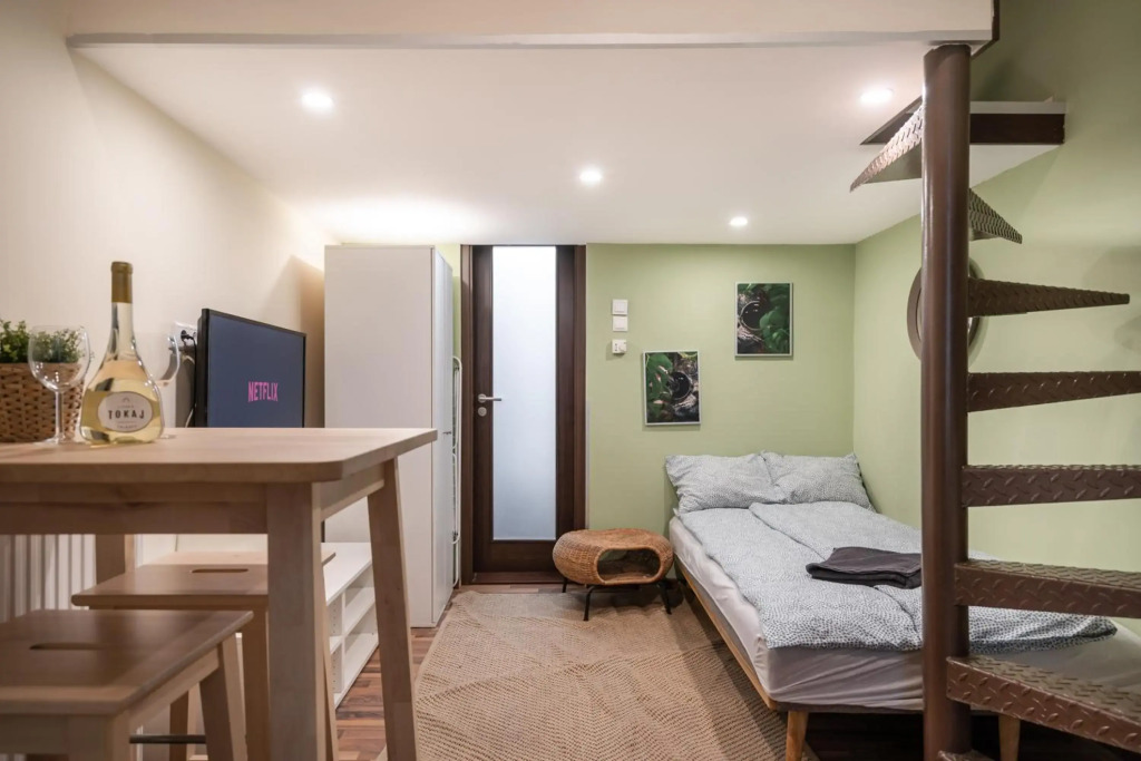 A20 - Boutique Apartment Best location, By BQA