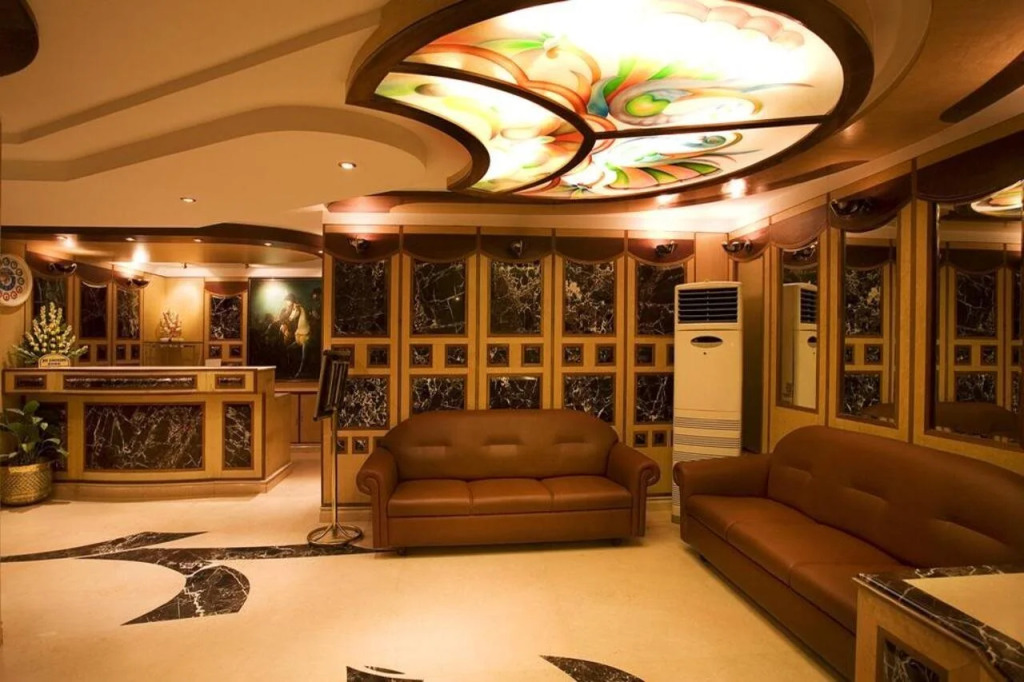 Hotel Pai Viceroy