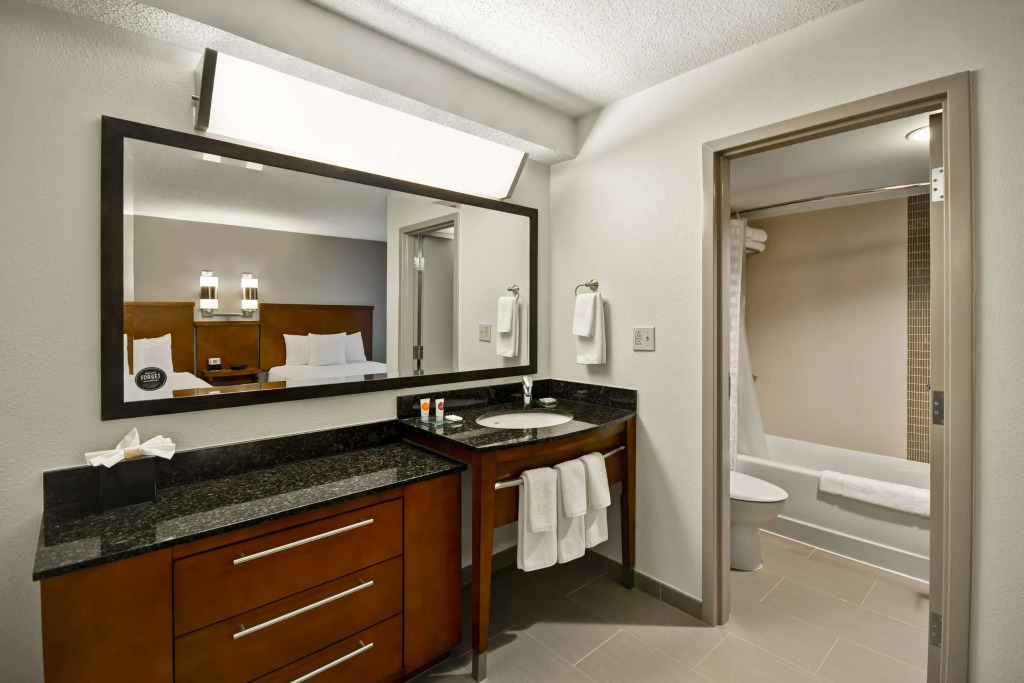 Hyatt Place Columbus Worthington