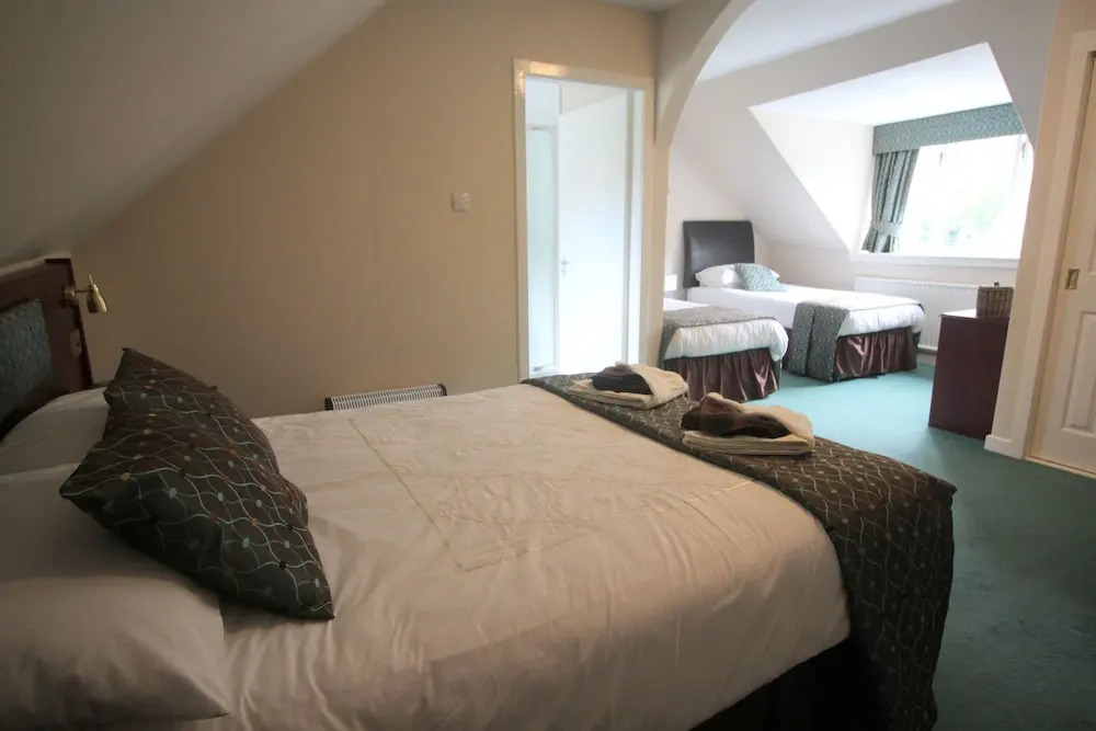 The Cnoc Hotel