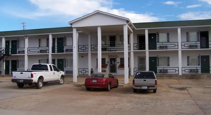 Budget Deluxe Motel