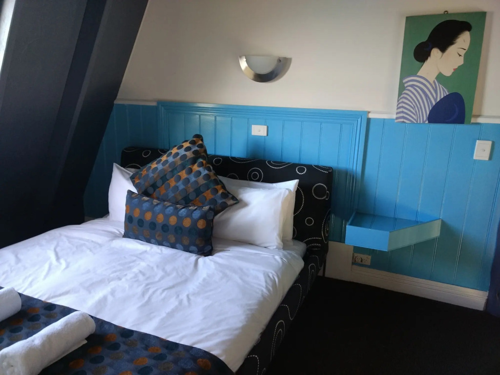Diamond Island Resort, Restaurant & Bar and Penguin Show