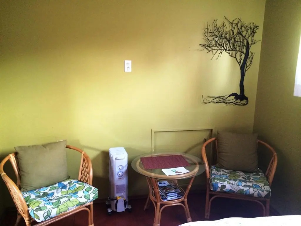Rockaboo Inn